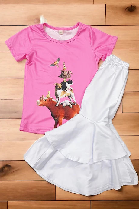 Animals printed on pink tee-shirt